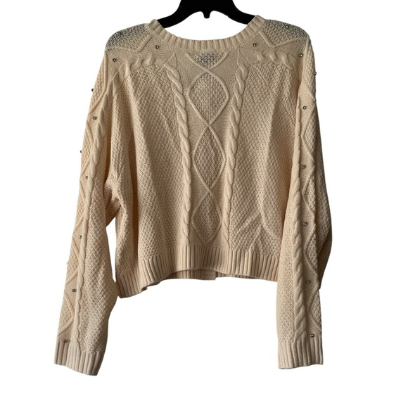 NWT Torrid Cropped Cable Cardigan Embellished Sweater Cream Diamond Size 2X - Picture 3 of 6